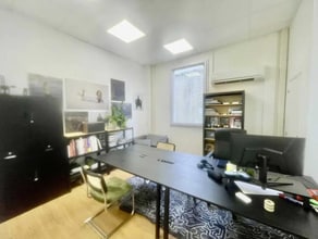 6 Rue De Valmy, Montreuil for lease Interior Photo- Image 2 of 3