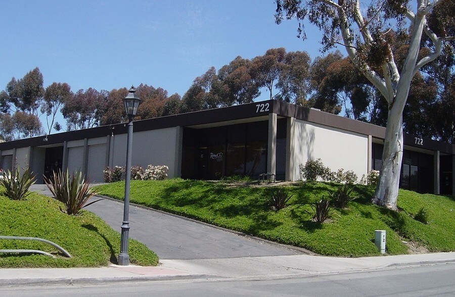 722 Genevieve St, Solana Beach, CA à louer - Photo du bâtiment - Image 3 de 8