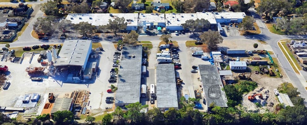 4400 S 8th Ave, Saint Petersburg, FL for lease - Building Photo - Image 2 of 5