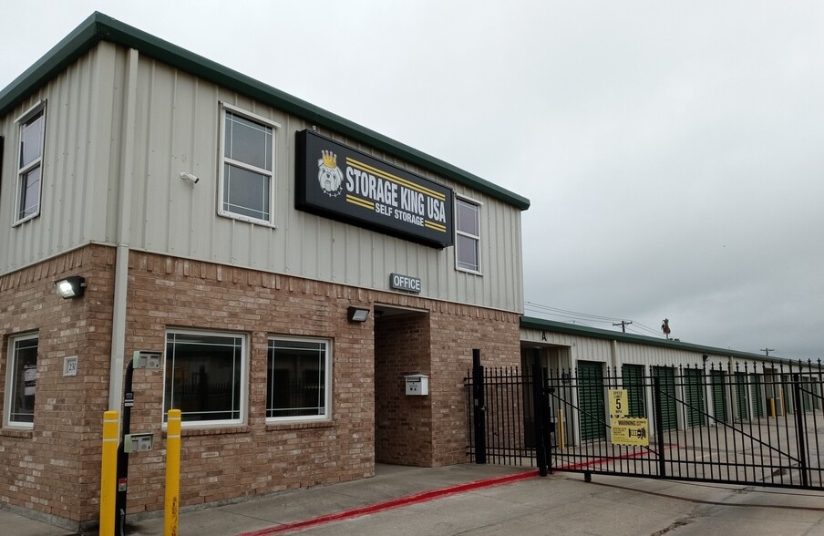 2301 Rodd Field, Corpus Christi, TX à louer - Photo du bâtiment - Image 1 de 2