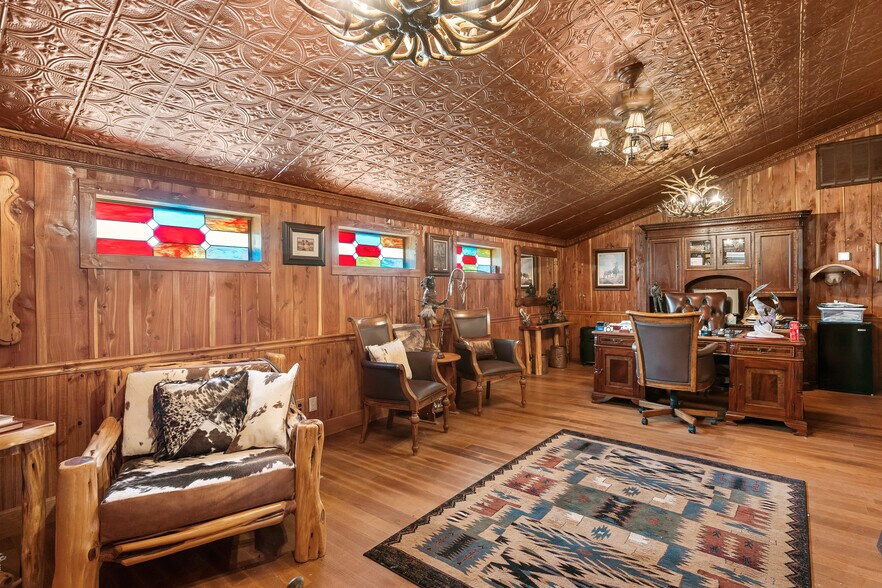 2692 Highway 105 W, Navasota, TX à vendre - Photo intérieure - Image 3 de 126