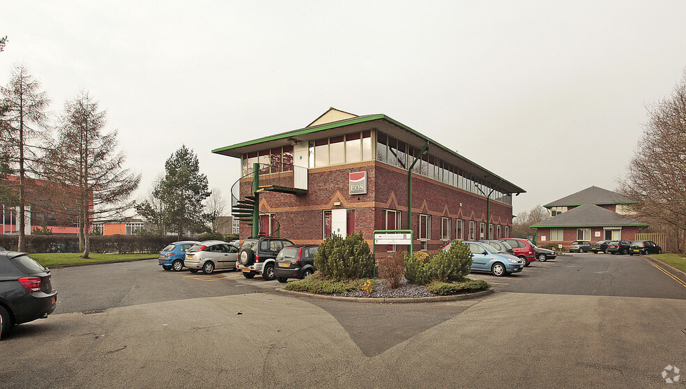 2 Crab Ln, Warrington for lease - Building Photo - Image 3 of 3