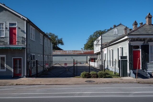 1005 Rampart St, New Orleans, LA for sale - Primary Photo - Image 1 of 1