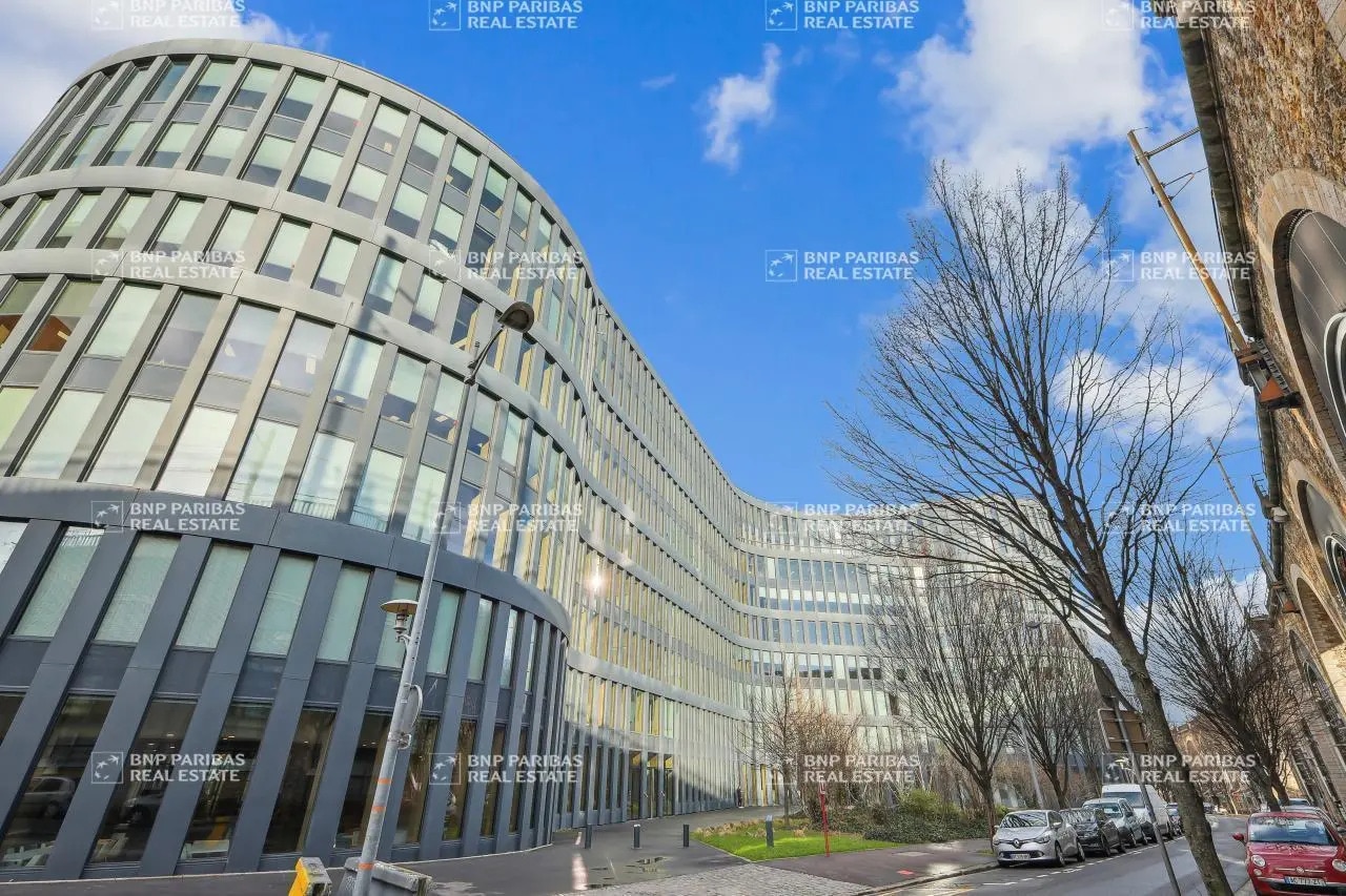 14-16 Boulevard Garibaldi, Issy-les-Moulineaux for lease Building Photo- Image 1 of 16