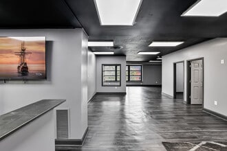 721 D St SE, Washington, DC for lease Interior Photo- Image 1 of 31