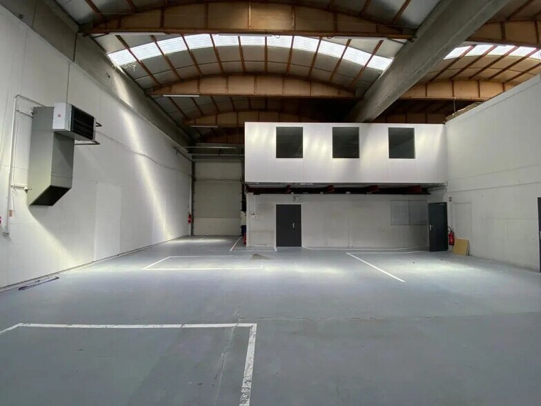 Bureau dans Dardilly à louer - Photo intérieure - Image 3 de 8