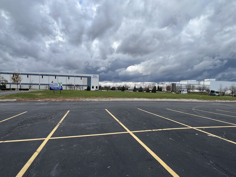 1095 S Weber Rd, Bolingbrook, IL for lease - Other - Image 3 of 5