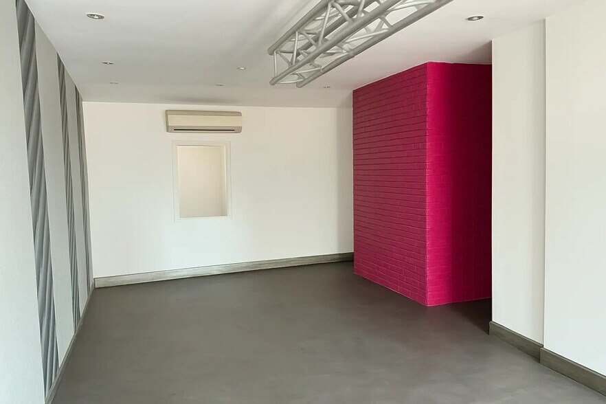 Commerce de détail dans Le Bouscat à louer - Photo intérieure - Image 2 de 3