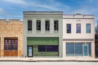 201 E 6th St, Austin, TX for lease Building Photo- Image 1 of 4