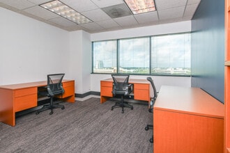 1 E Broward Blvd, Fort Lauderdale, FL à louer Photo intérieure- Image 1 de 13