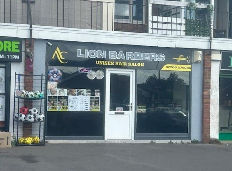 1-6 William St, Calne for lease - Building Photo - Image 2 of 5