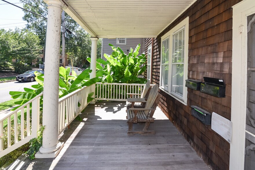 104 Maple Ave, Chestertown, MD à vendre - Photo du bâtiment - Image 3 de 66