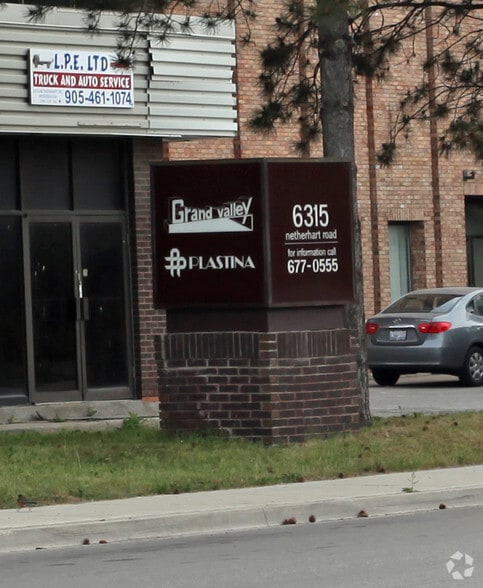 6315 Netherhart Rd, Mississauga, ON for lease - Building Photo - Image 2 of 10