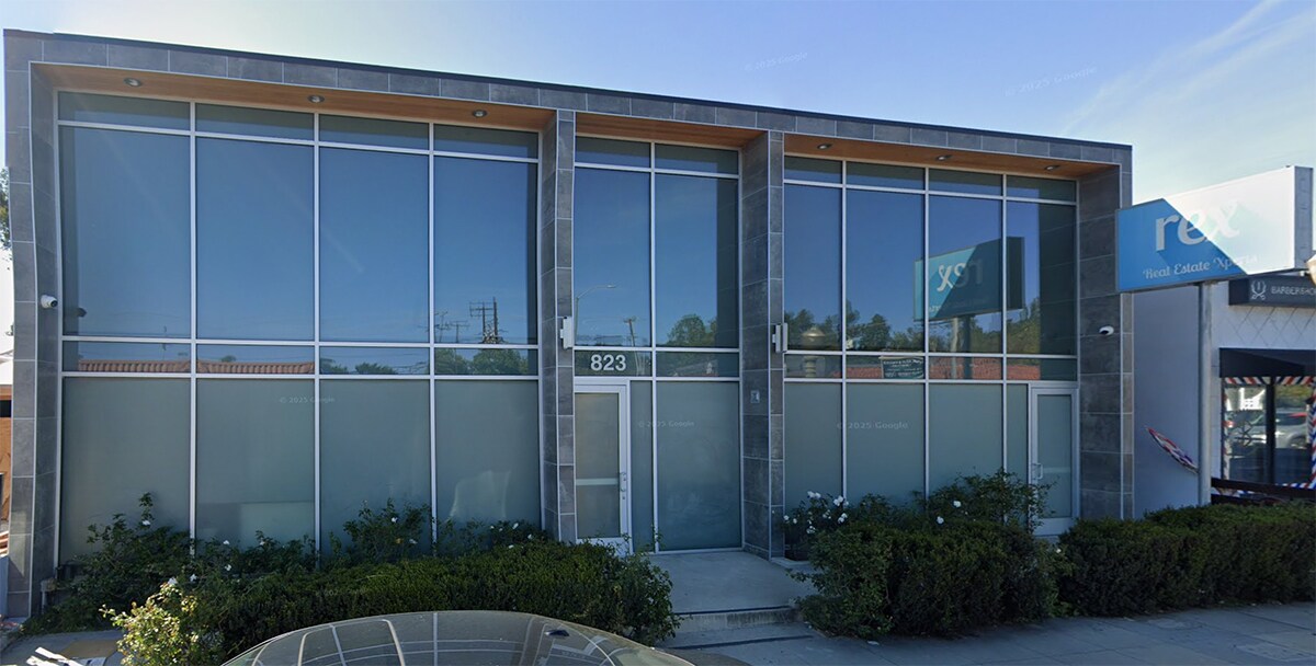 823 N Harbor Blvd, Fullerton, CA à vendre Photo du bâtiment- Image 1 de 25