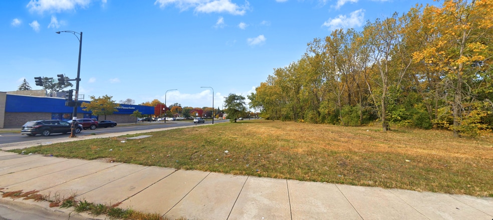 9507 Paxton ave, Chicago, IL for sale - Building Photo - Image 1 of 5
