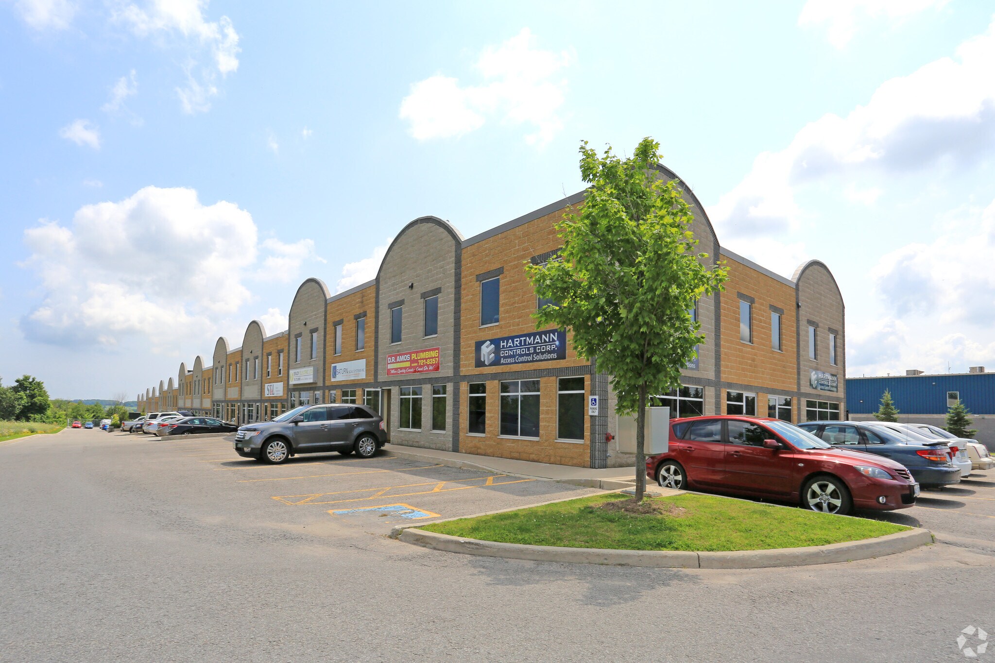 647 Welham Rd, Barrie, ON à vendre Photo principale- Image 1 de 1