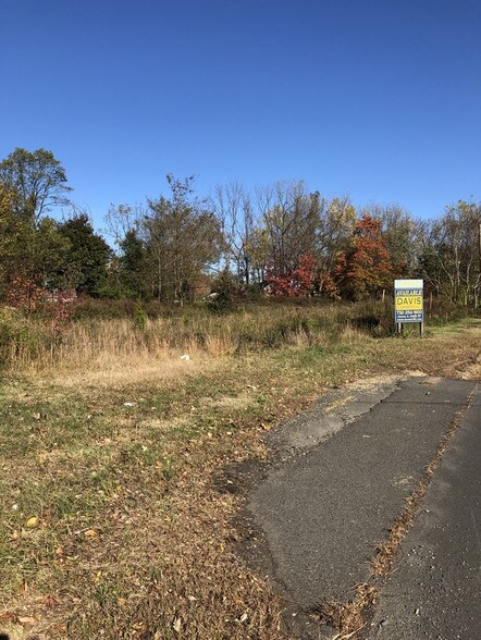 2063-2065 US Route 130, Monmouth Junction, NJ à vendre - Photo du bâtiment - Image 2 de 4
