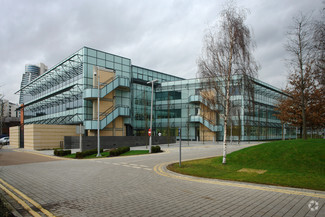 Plus de détails pour 3 Meadow Ln, Leeds - Bureau à louer