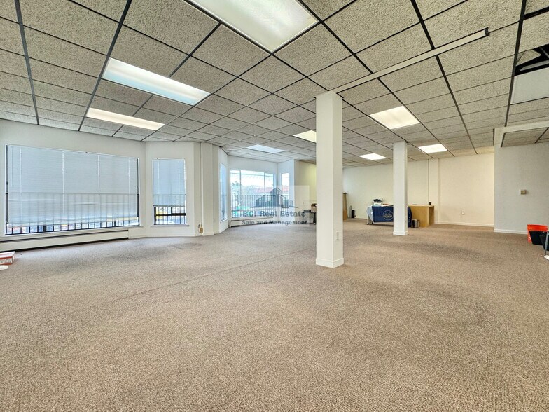 2340-2380 Irving St, San Francisco, CA à louer - Photo du bâtiment - Image 3 de 14