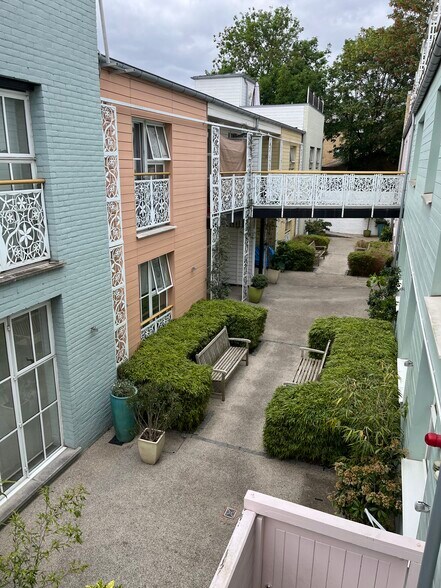 30A Highgate Rd, Londres à louer - Photo du bâtiment - Image 3 de 3