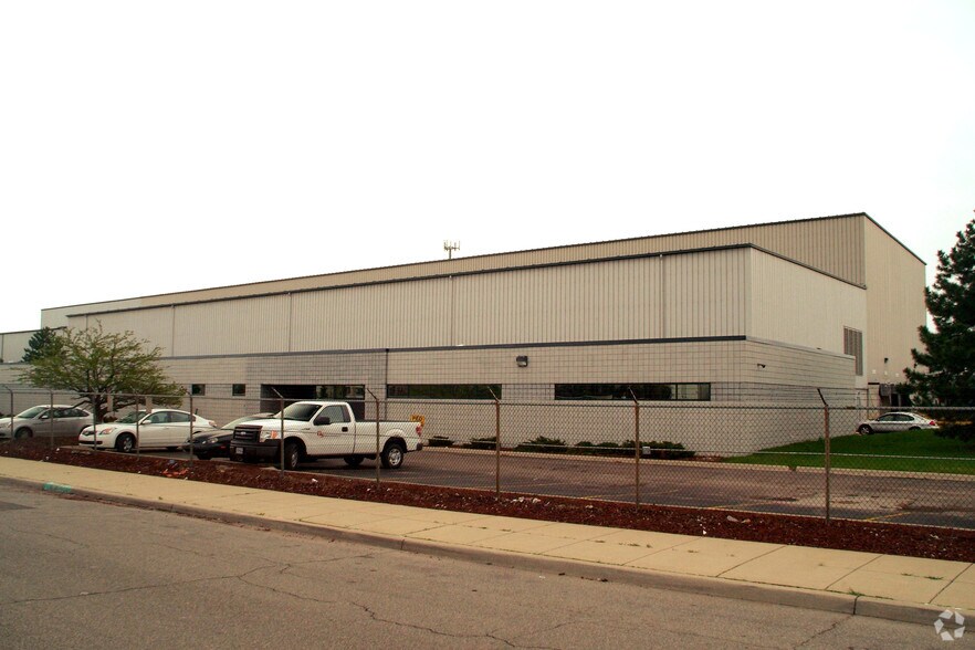 1200 Woodland Ave, Detroit, MI à vendre - Photo du bâtiment - Image 2 de 5