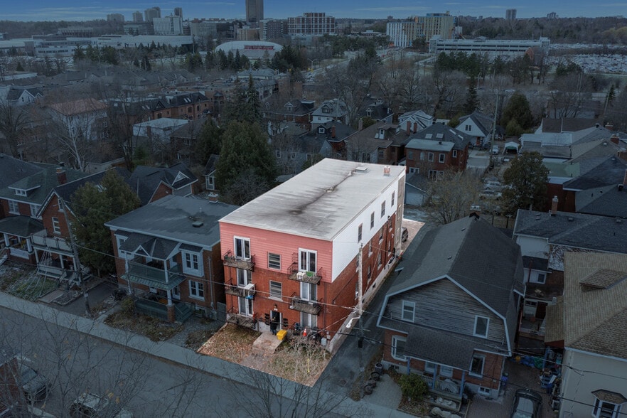 46 Carlyle Ave, Ottawa, ON for sale - Building Photo - Image 3 of 35
