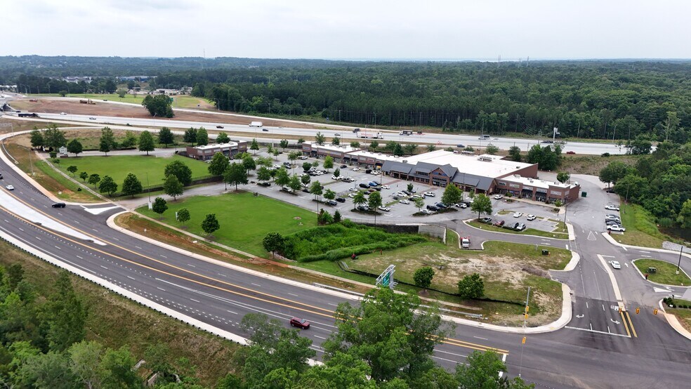 Broad River Rd, Irmo, SC à louer - Photo du bâtiment - Image 2 de 6