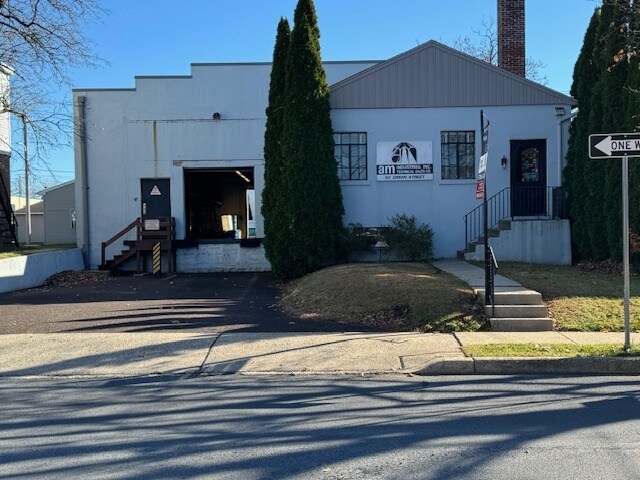 151 Green St, Lansdale, PA à vendre - Photo du bâtiment - Image 1 de 20
