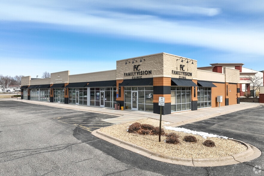 19645 Pilot Knob Rd, Farmington, MN for lease - Building Photo - Image 3 of 8