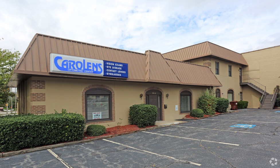 801 N Main St, High Point, NC for lease - Primary Photo - Image 1 of 6