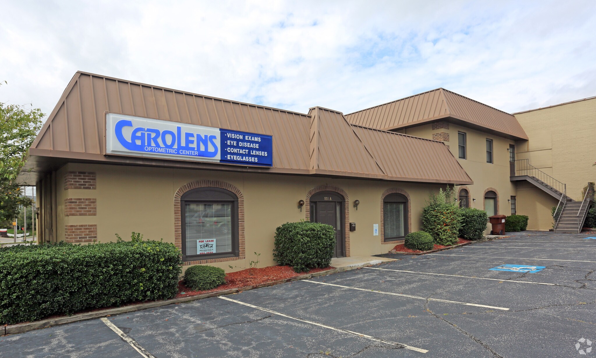 801 N Main St, High Point, NC à louer Photo principale- Image 1 de 7