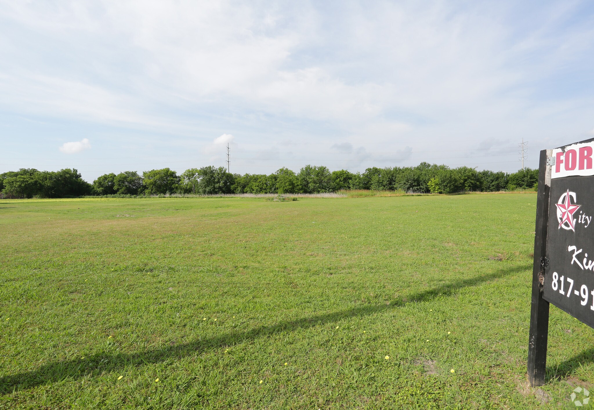 2301 S Kaufman St, Ennis, TX à vendre Photo du bâtiment- Image 1 de 3