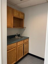 3605 Woodhead Dr, Northbrook, IL for lease Interior Photo- Image 2 of 12