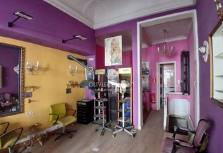 Retail in Madrid, Madrid for lease Interior Photo- Image 2 of 4