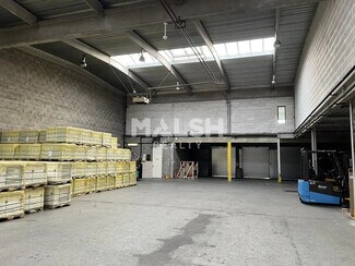 Plus de détails pour Bureau, Local d'activités à louer