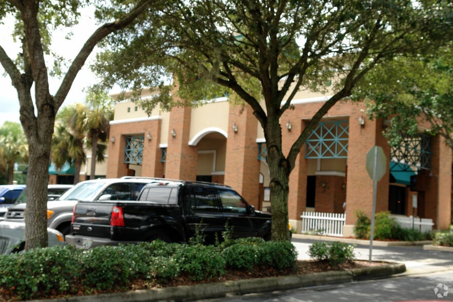 303 SE 17th St, Ocala, FL à louer - Photo du bâtiment - Image 2 de 3
