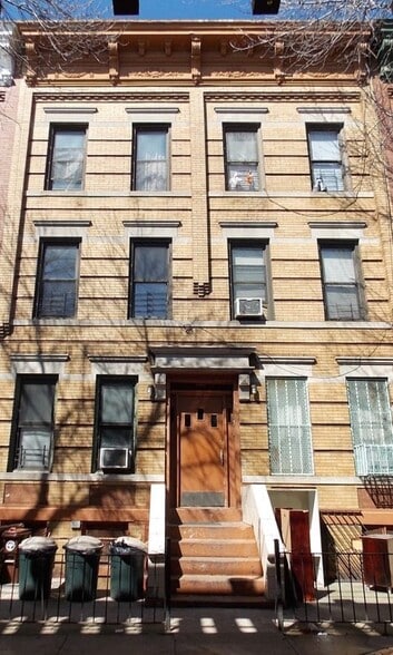 430 Bleecker St & 16-65 Palmetto St portfolio of 2 properties for sale on LoopNet.ca - Primary Photo - Image 2 of 2