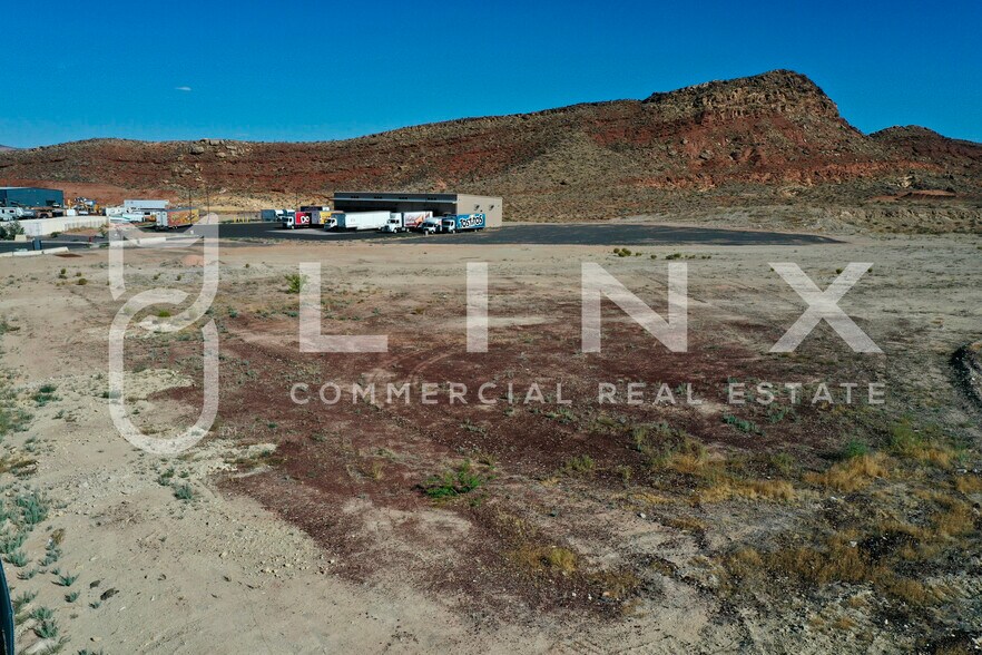 575 Commerce st, Hurricane, UT à vendre - Photo du bâtiment - Image 2 de 7