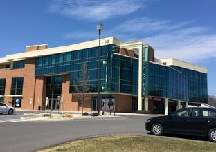115 Saratoga Rd, Schenectady, NY for lease Building Photo- Image 1 of 2