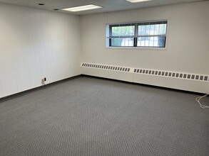 100 Hano St, Boston, MA for lease Interior Photo- Image 1 of 18
