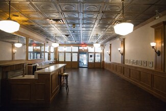 Plus de détails pour 928 Second Ave, New York, NY - Commerce de détail à louer