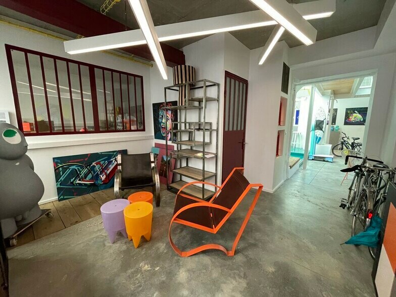 Bureau dans Lyon à vendre - Photo du bâtiment - Image 3 de 7