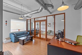 2700-2720 Rue Rachel E, Montréal, QC for lease Interior Photo- Image 1 of 9