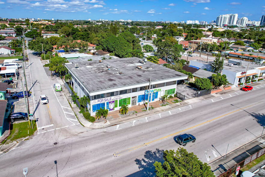 2433-2439 NW 7th St, Miami, FL for sale - Building Photo - Image 3 of 40