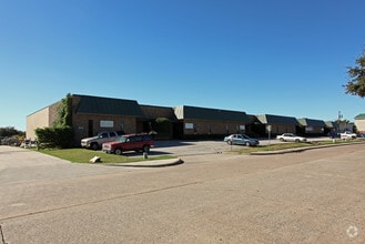 2512 Program Dr, Dallas, TX à louer Photo principale- Image 1 de 3