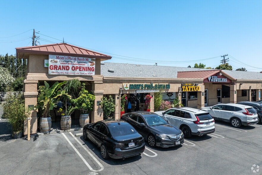 7375-7459 Amador Valley, Dublin, CA for lease - Primary Photo - Image 3 of 3