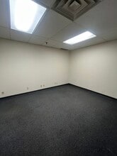 2855 Anthony Ln S, Saint Anthony, MN for lease Interior Photo- Image 1 of 3