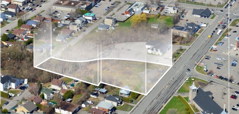 Boul Des Laurentides, St-Jérôme, QC à vendre Photo du bâtiment- Image 1 de 1