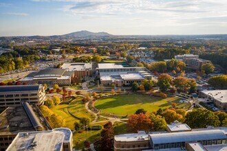 811 S Marietta Pky SE, Marietta, GA - AÉRIEN Vue de la carte