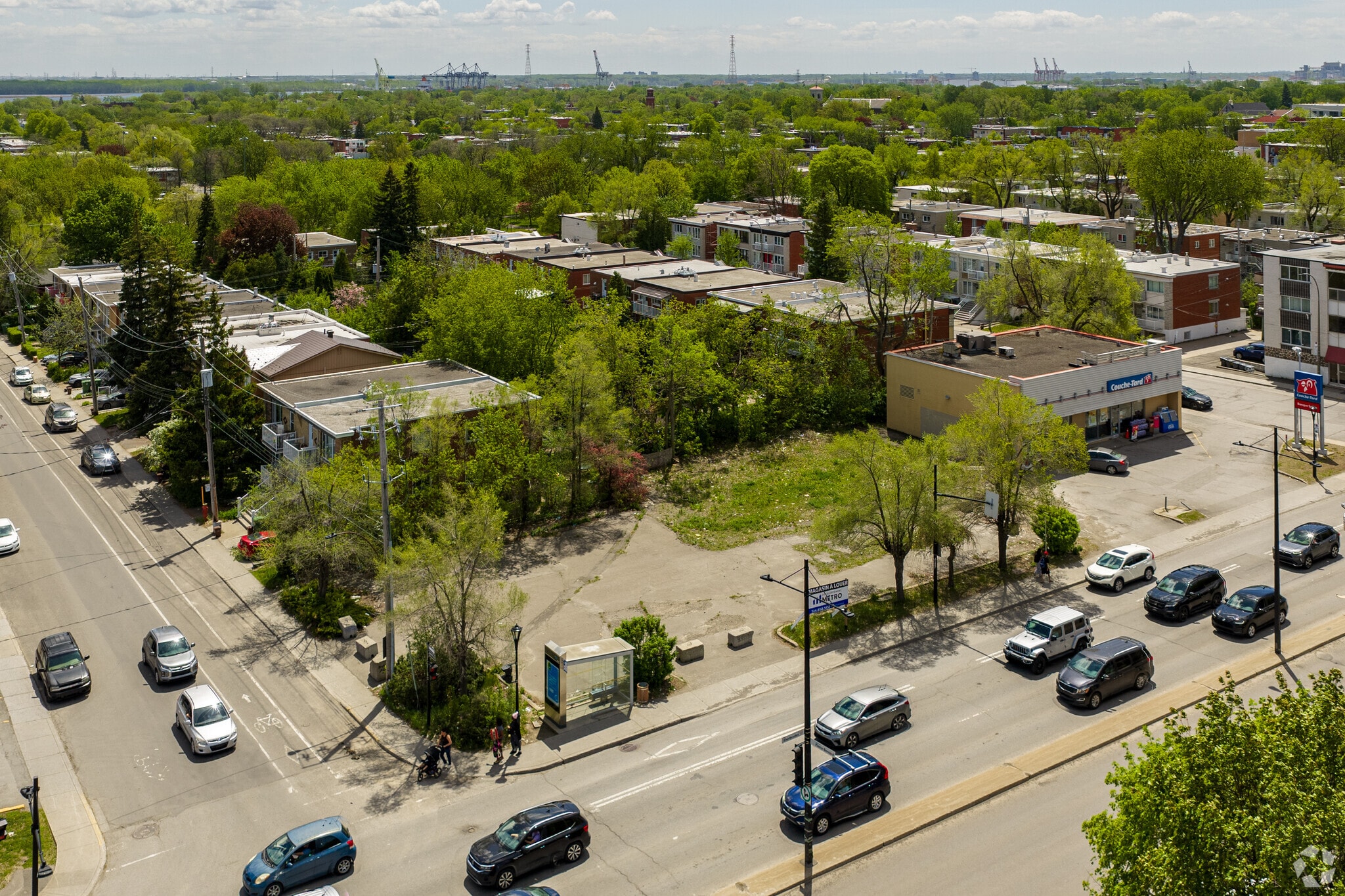 8960 St Sherbrooke E, Montréal, QC for sale Primary Photo- Image 1 of 9